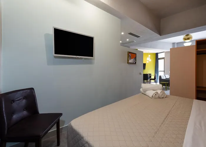 Downtown Athens Lofts By Raise Aparthotel
